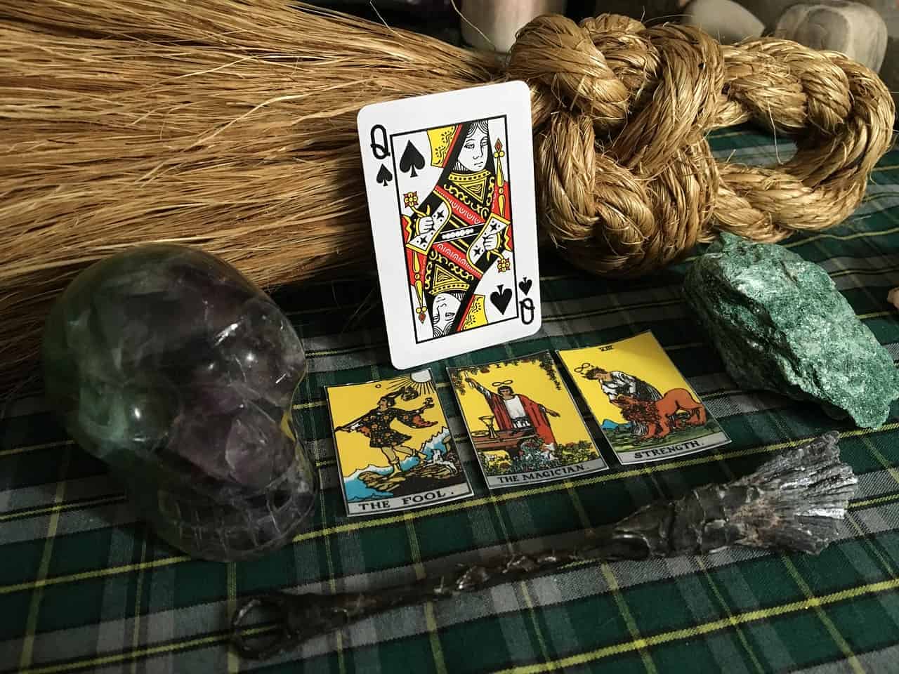 tarot cards psychic tools