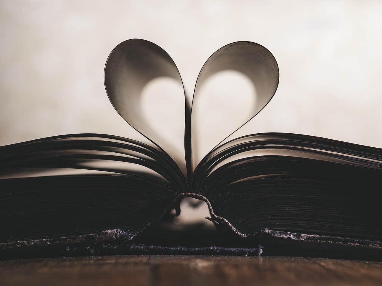 heart shaped pages