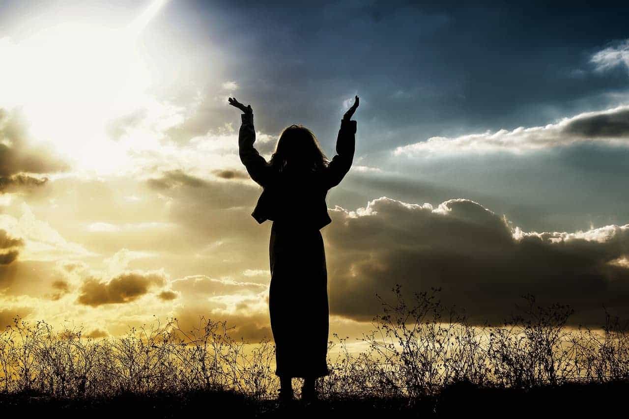 woman praising heavens
