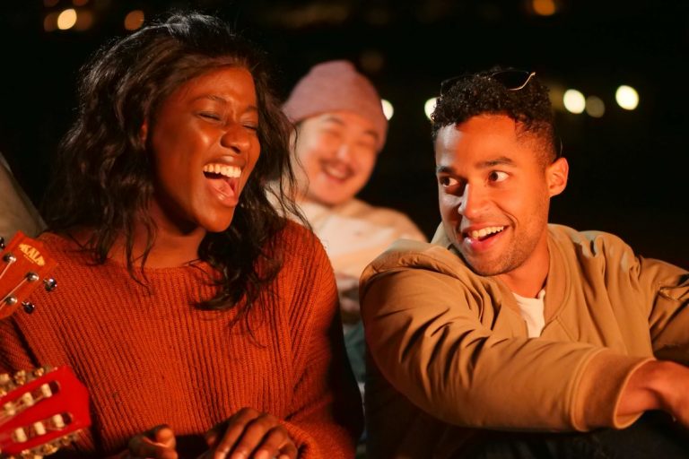 Dream of Singing: Meaning & Spiritual Messages Explained