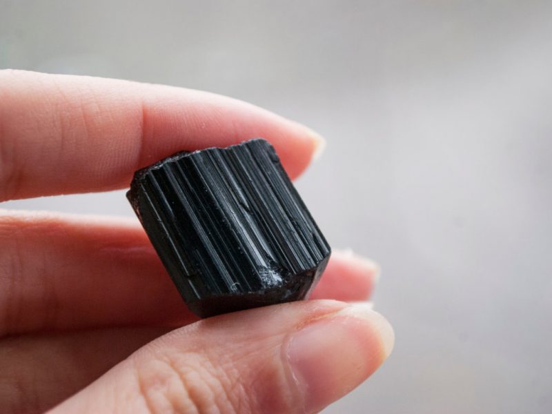 Can Black Tourmaline Go In Water? (2 Cleansing Facts)