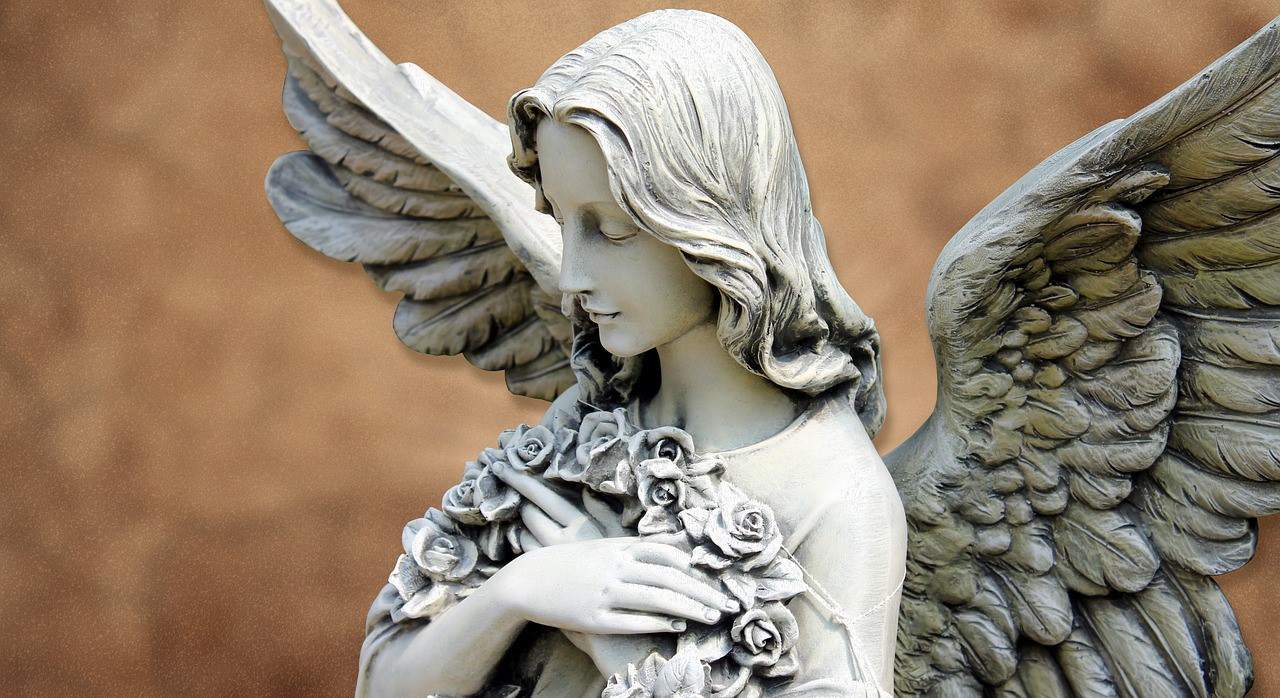 serene statue angel